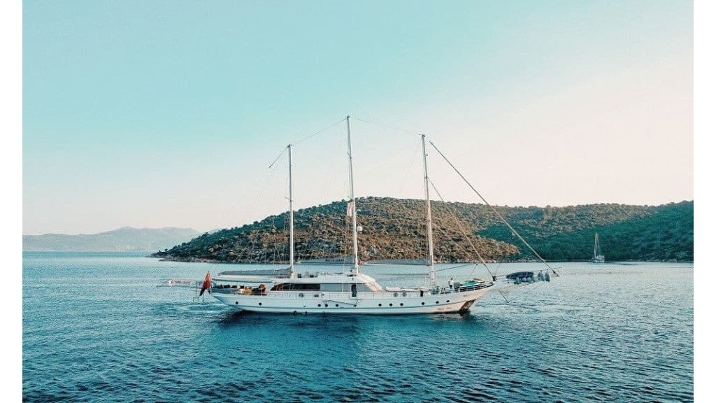 Bella Mare photo 1